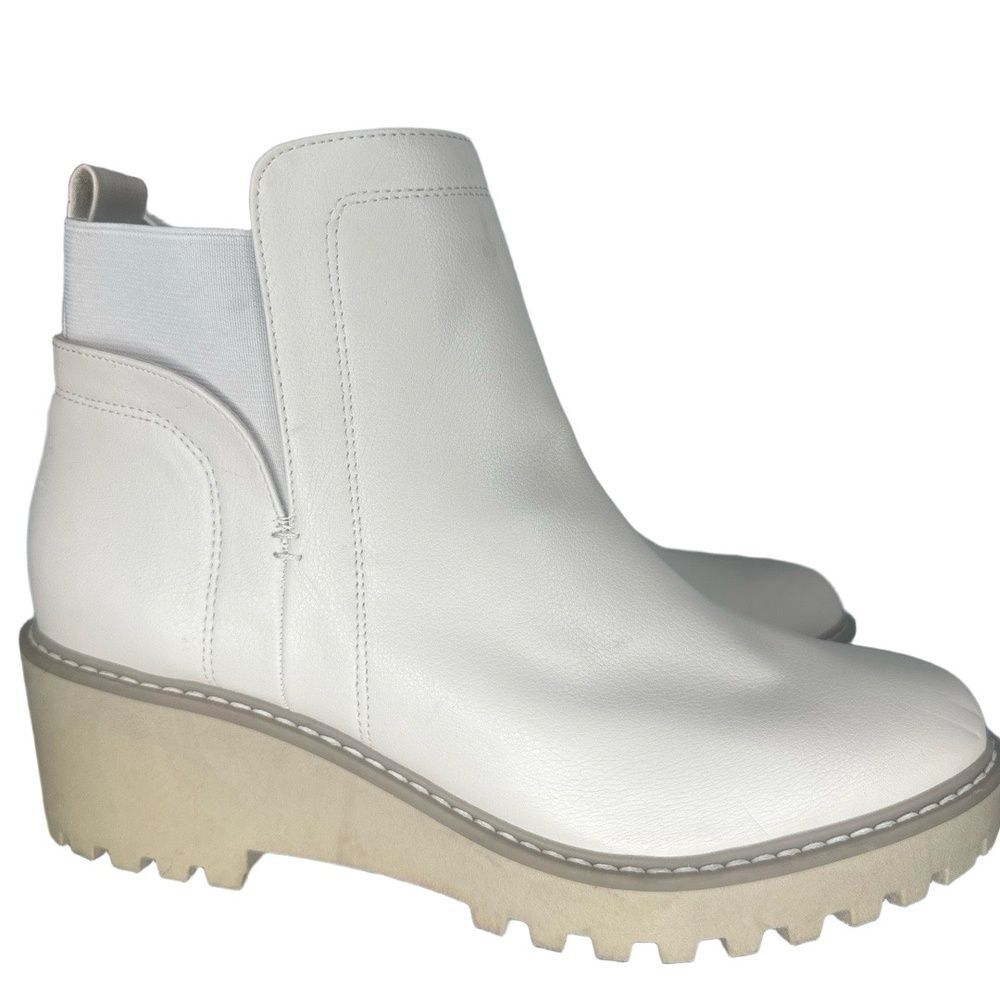 DV by Dolce Vita Ankle Boots 11 Platform Wedge Chelsea Lug Sole Cream Rielle